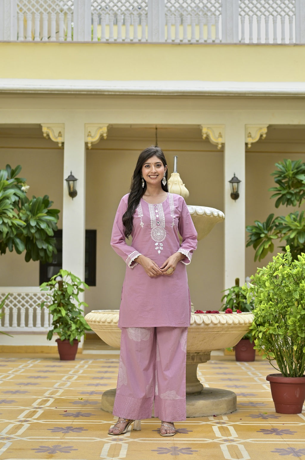Gindly Grace Pink Embroidered Straight Kurti