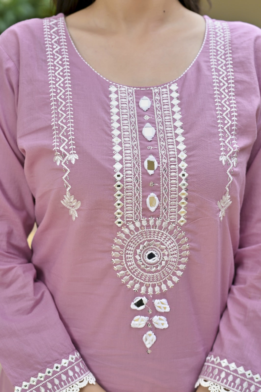 Gindly Grace Pink Embroidered Straight Kurti