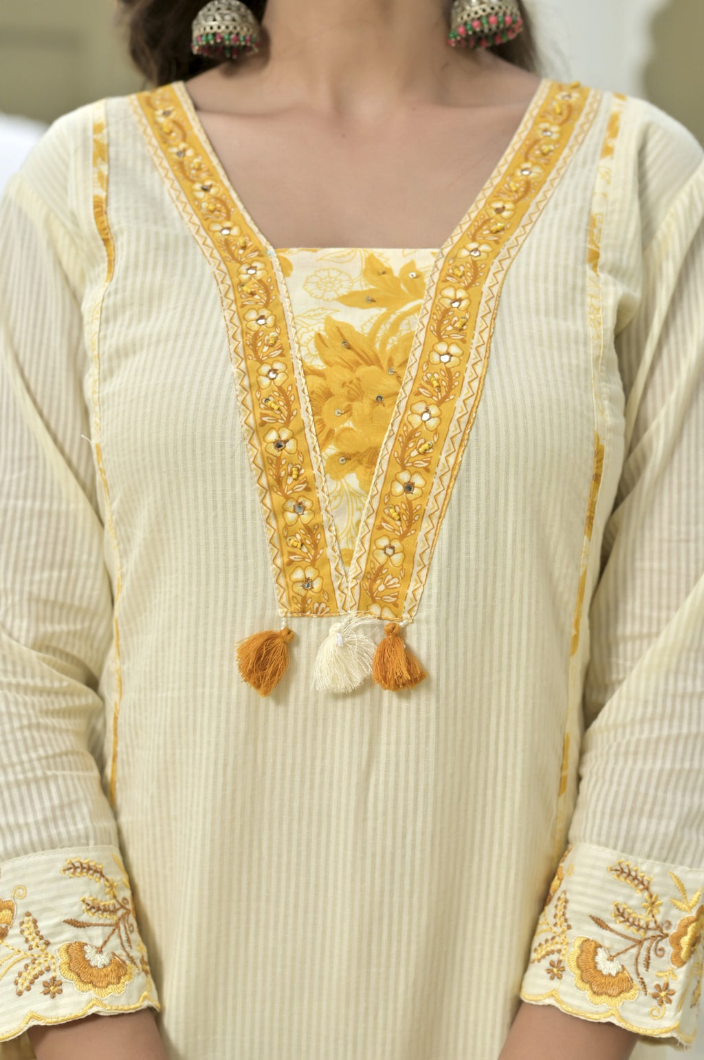 Gindly Yellow Floral Printed Kurta Set