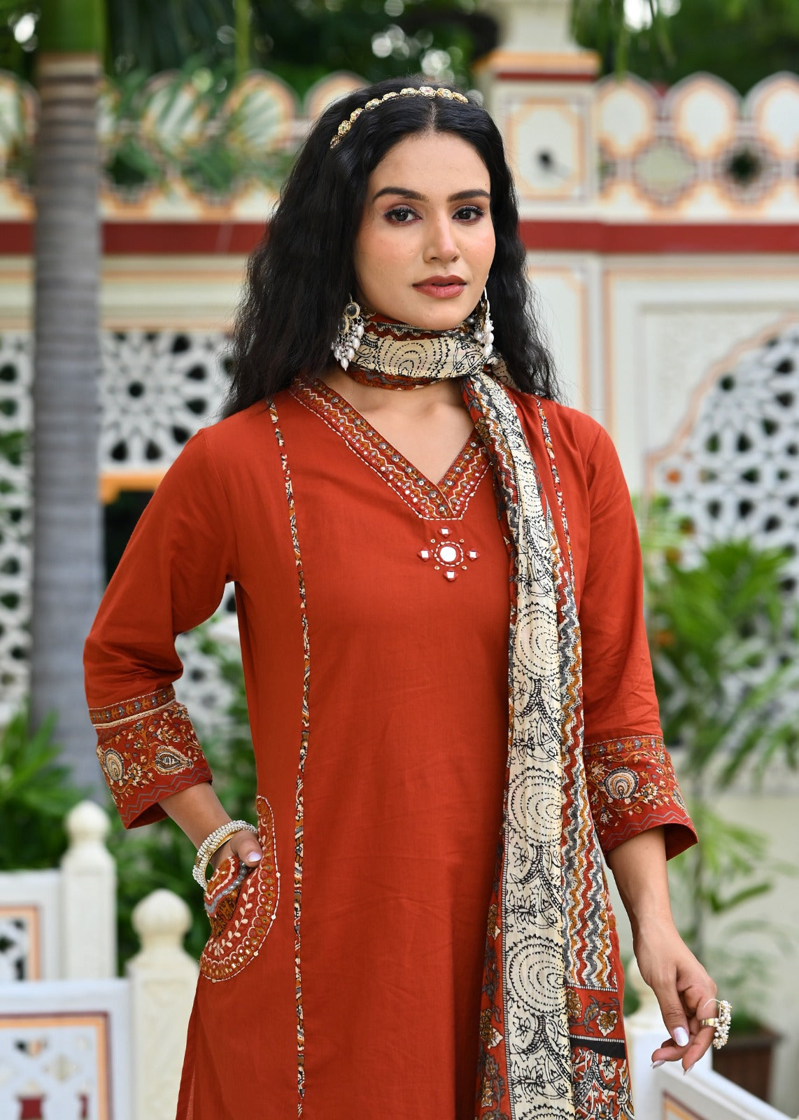 Gindly A-Line Kurta Set