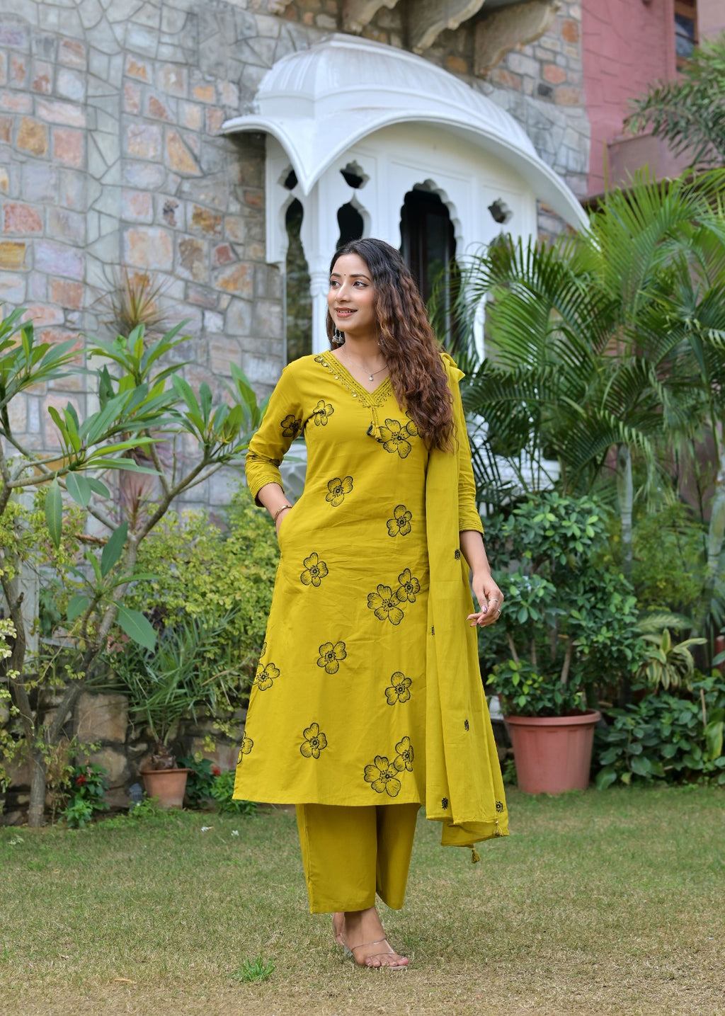 Gindly Mustard Floral Embroidered Straight Kurti