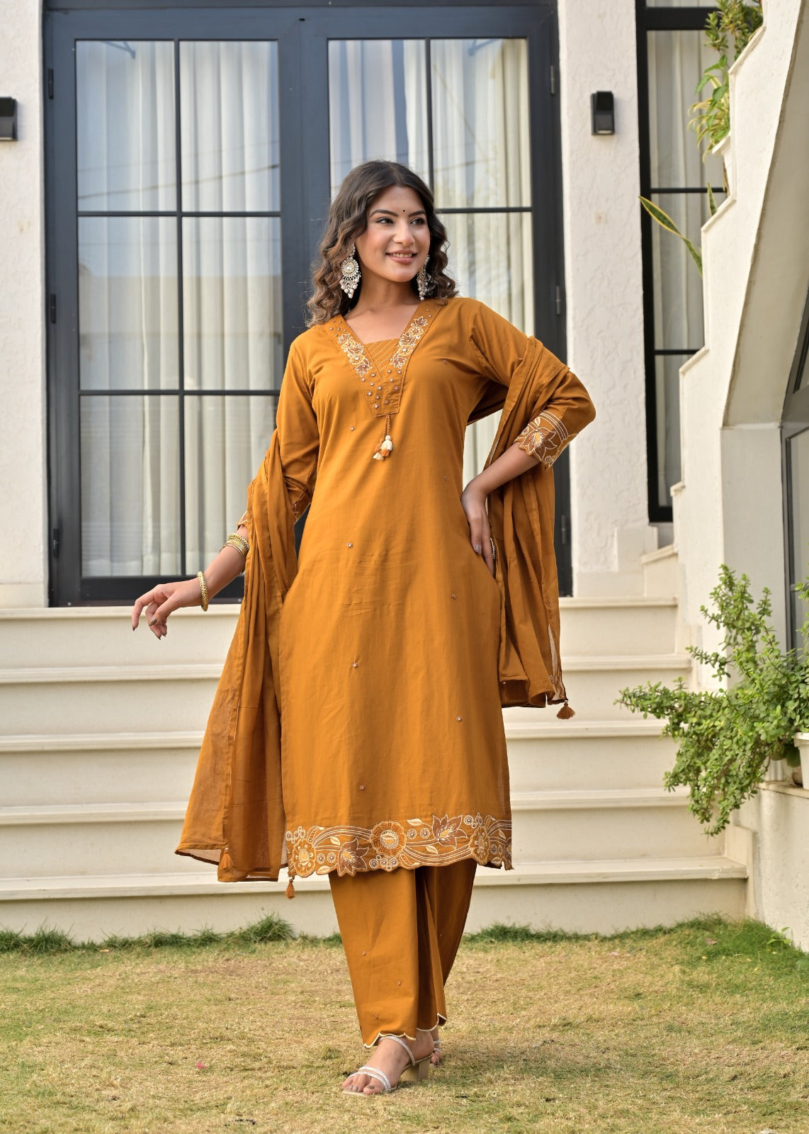 Gindly Straight Kurta Set with Bottom & Dupatta