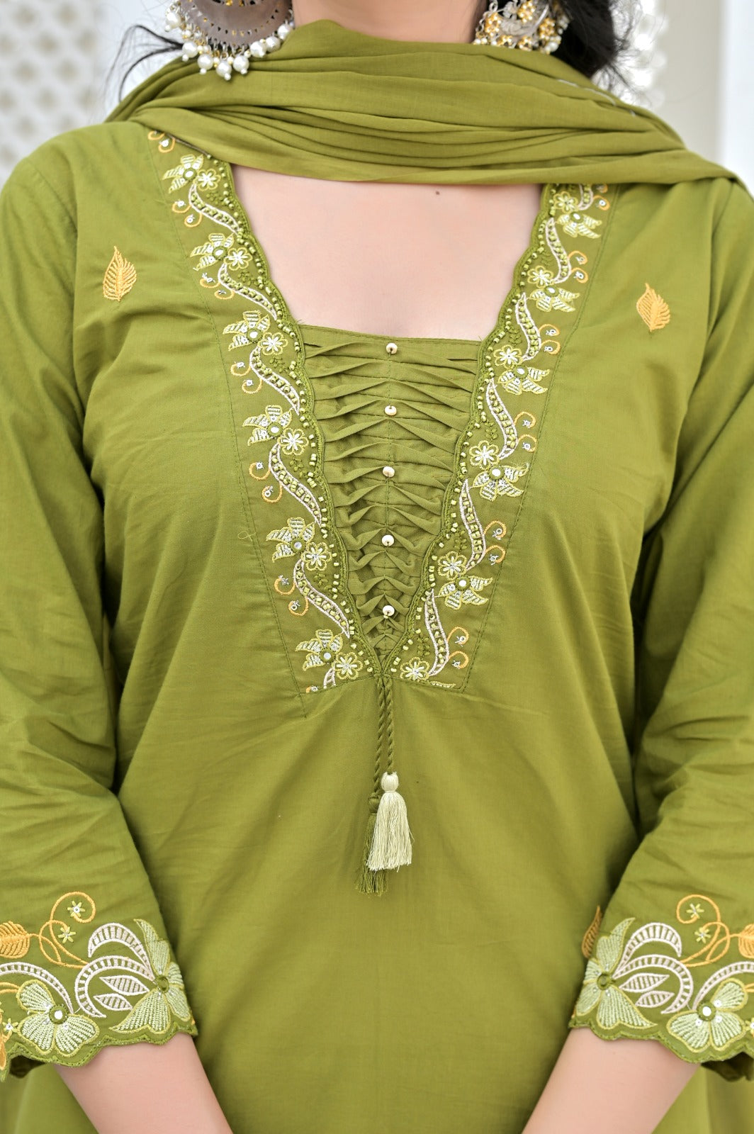 Gindly Straight Kurta Set With Bottom & Dupatta