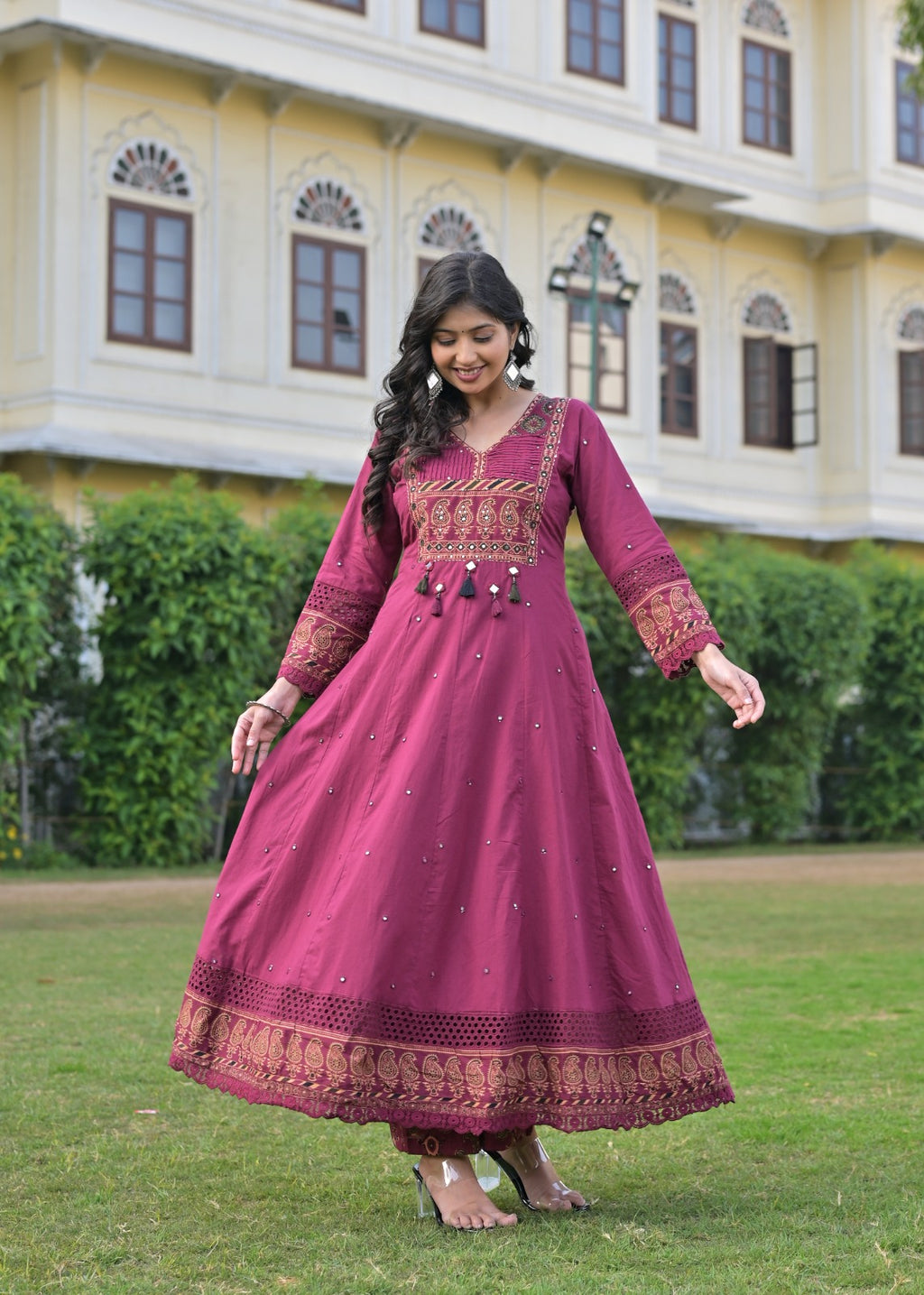 Gindly Anarkali Suit For Women