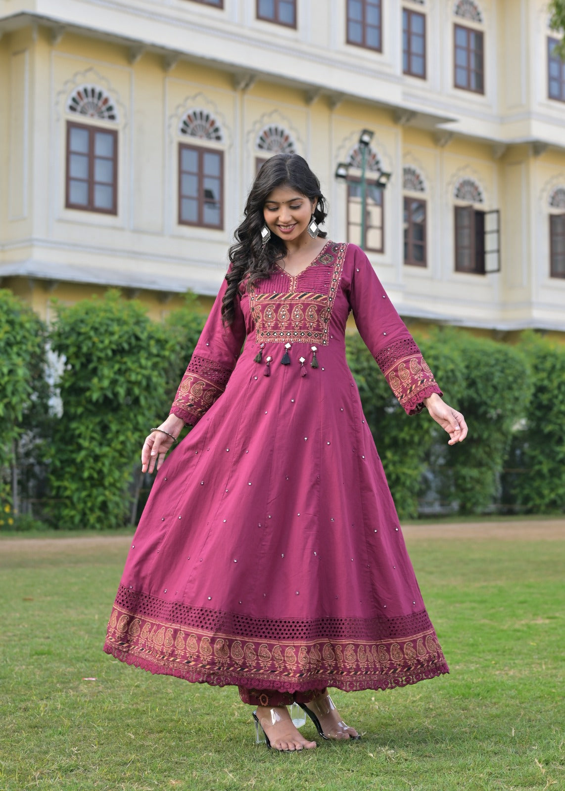 Gindly Anarkali Suit For Women