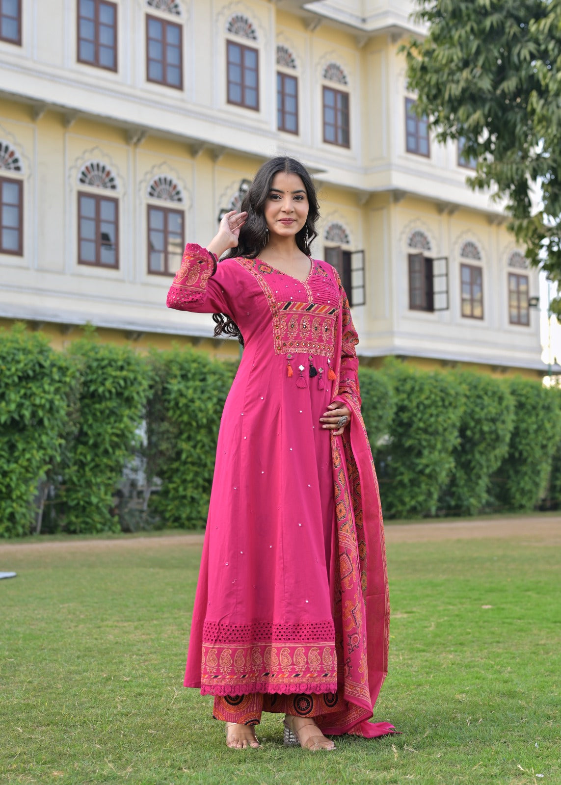 Gindly Anarkali Suit For Women