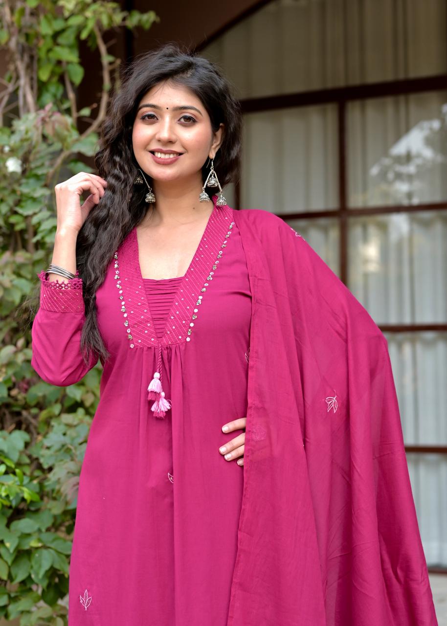Gindly Anarkali Suit For Women