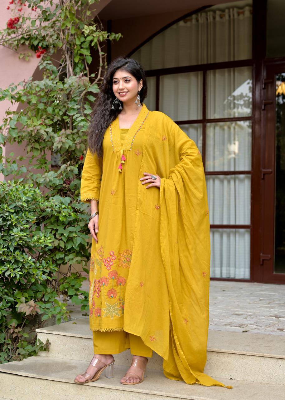 Gindly Anarkali Suit For Women