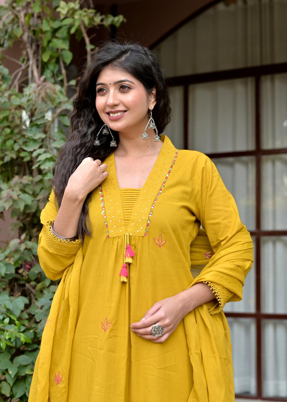 Gindly Anarkali Suit For Women